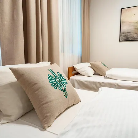 Apartmanhotel Goscinne Dom Sw Antoniego *