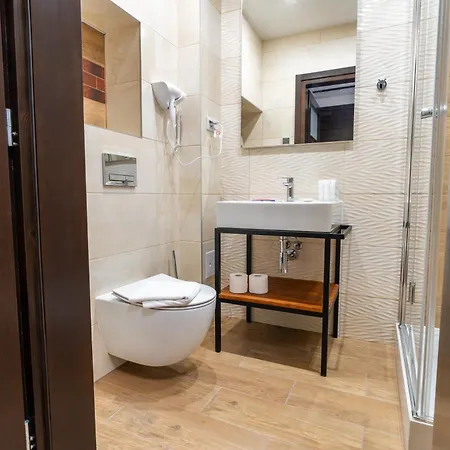 Goscinne Dom Sw Antoniego Apartmanhotel Zakopane