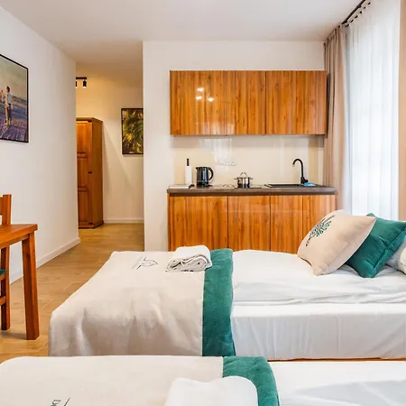 Goscinne Dom Sw Antoniego Apartmanhotel