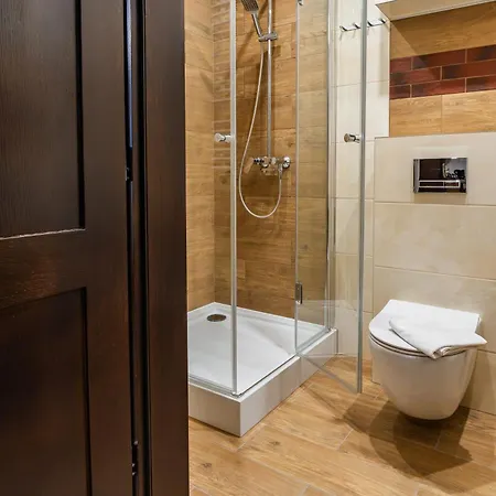 Apartmanhotel Goscinne Dom Sw Antoniego *