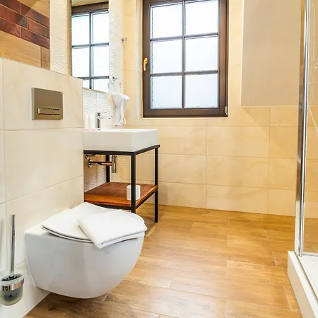 Apartmanhotel Goscinne Dom Sw Antoniego
