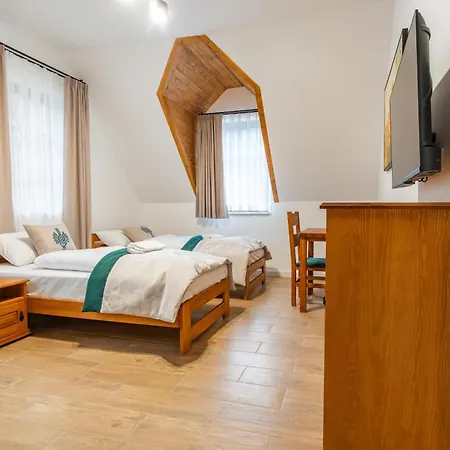 Goscinne Dom Sw Antoniego Zakopane